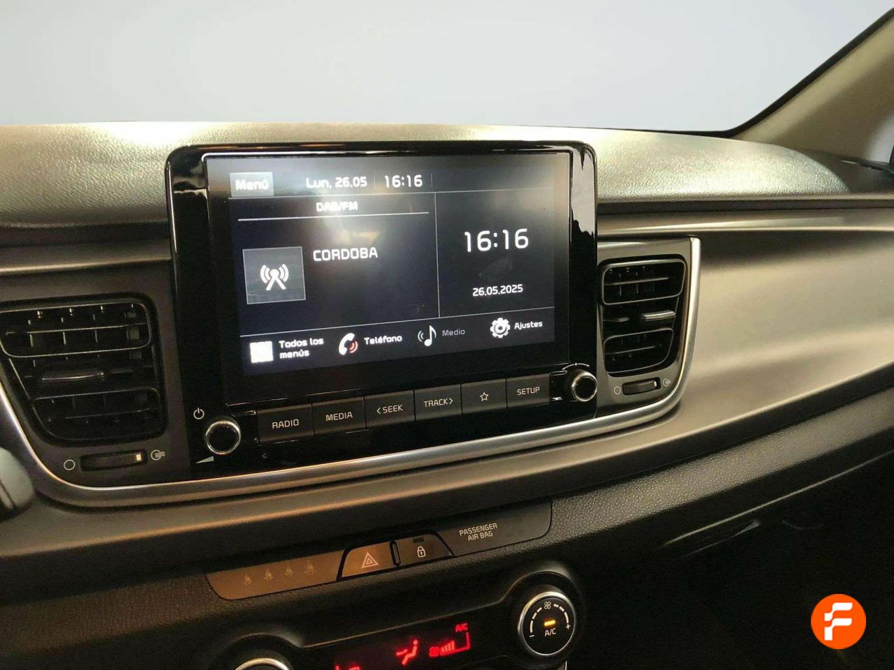 Foto Kia Rio 12
