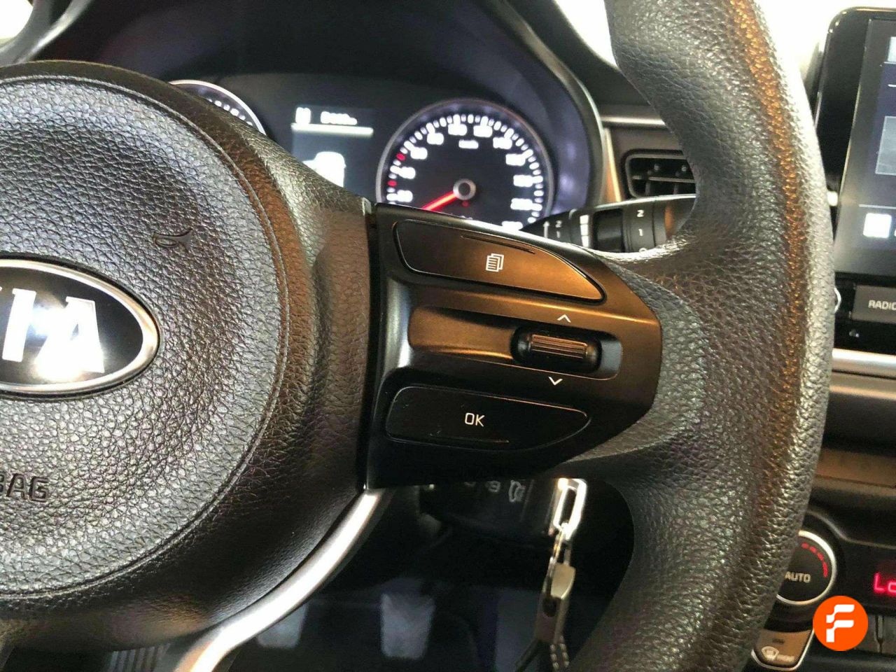 Foto Kia Rio 14