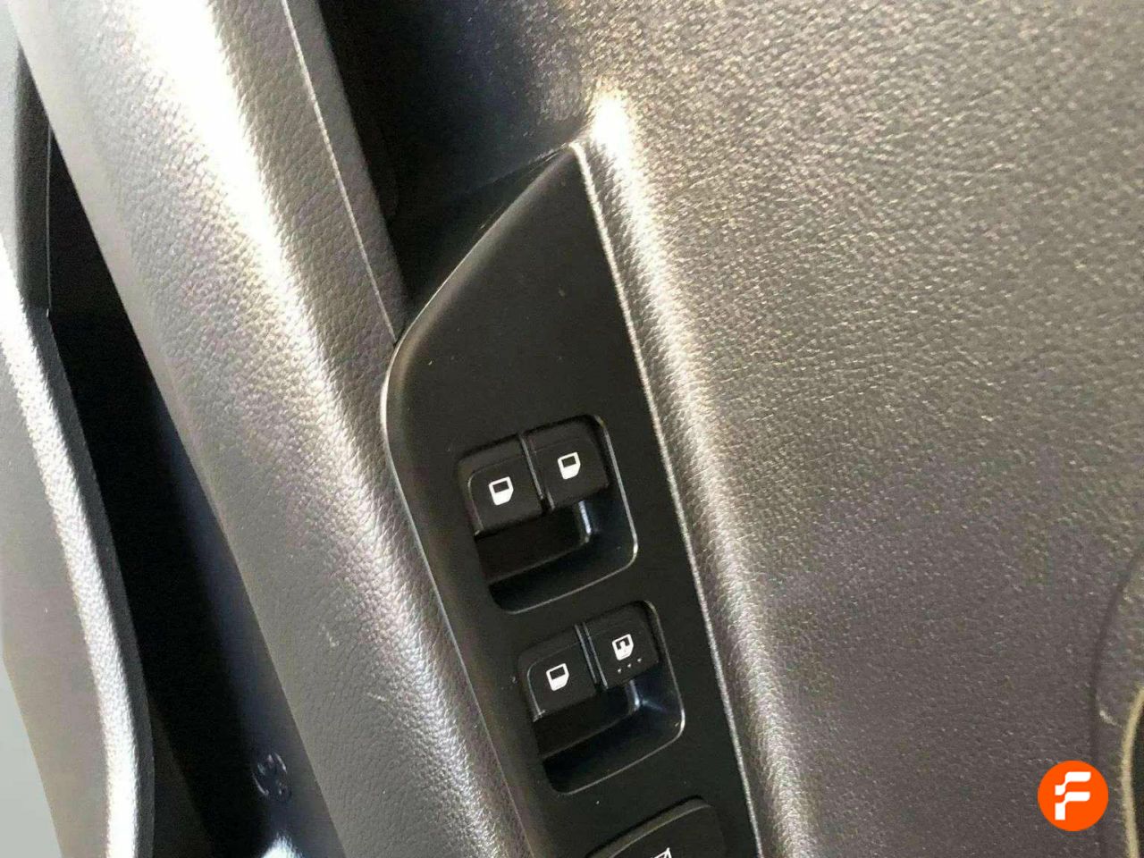 Foto Kia Rio 17
