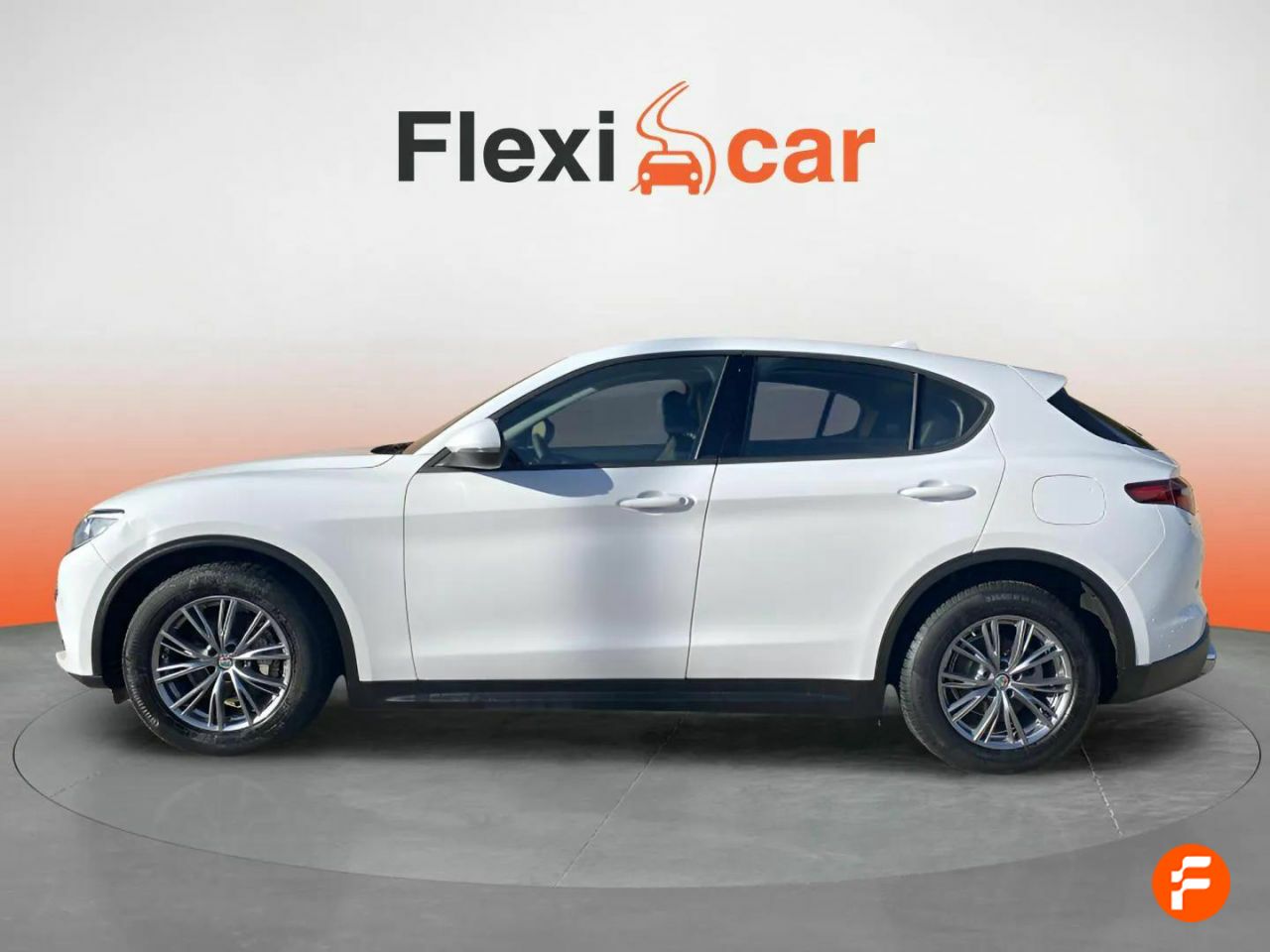 Foto Alfa Romeo Stelvio 4