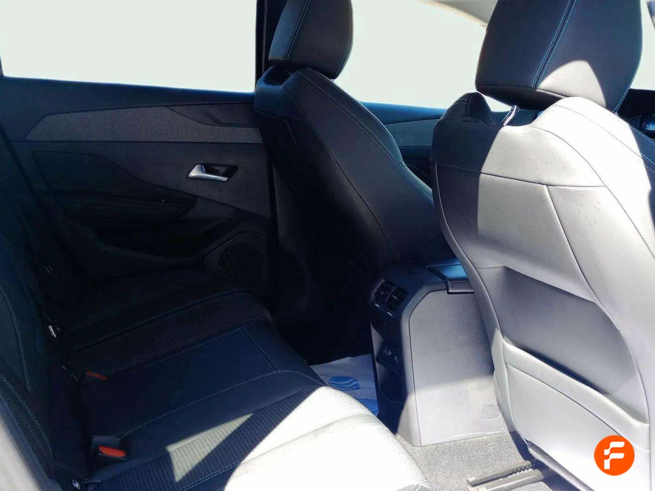 Foto Peugeot 308 12