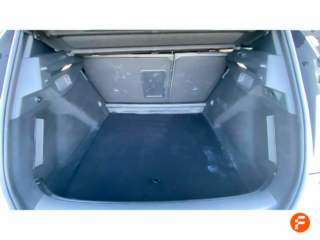 Foto DS Automobiles DS 7 21