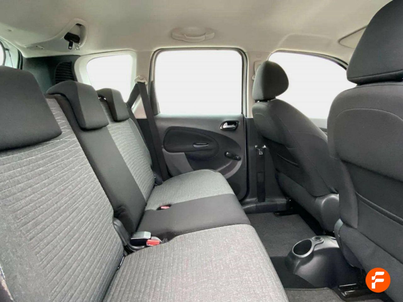 Foto Citroën C3 Picasso 13