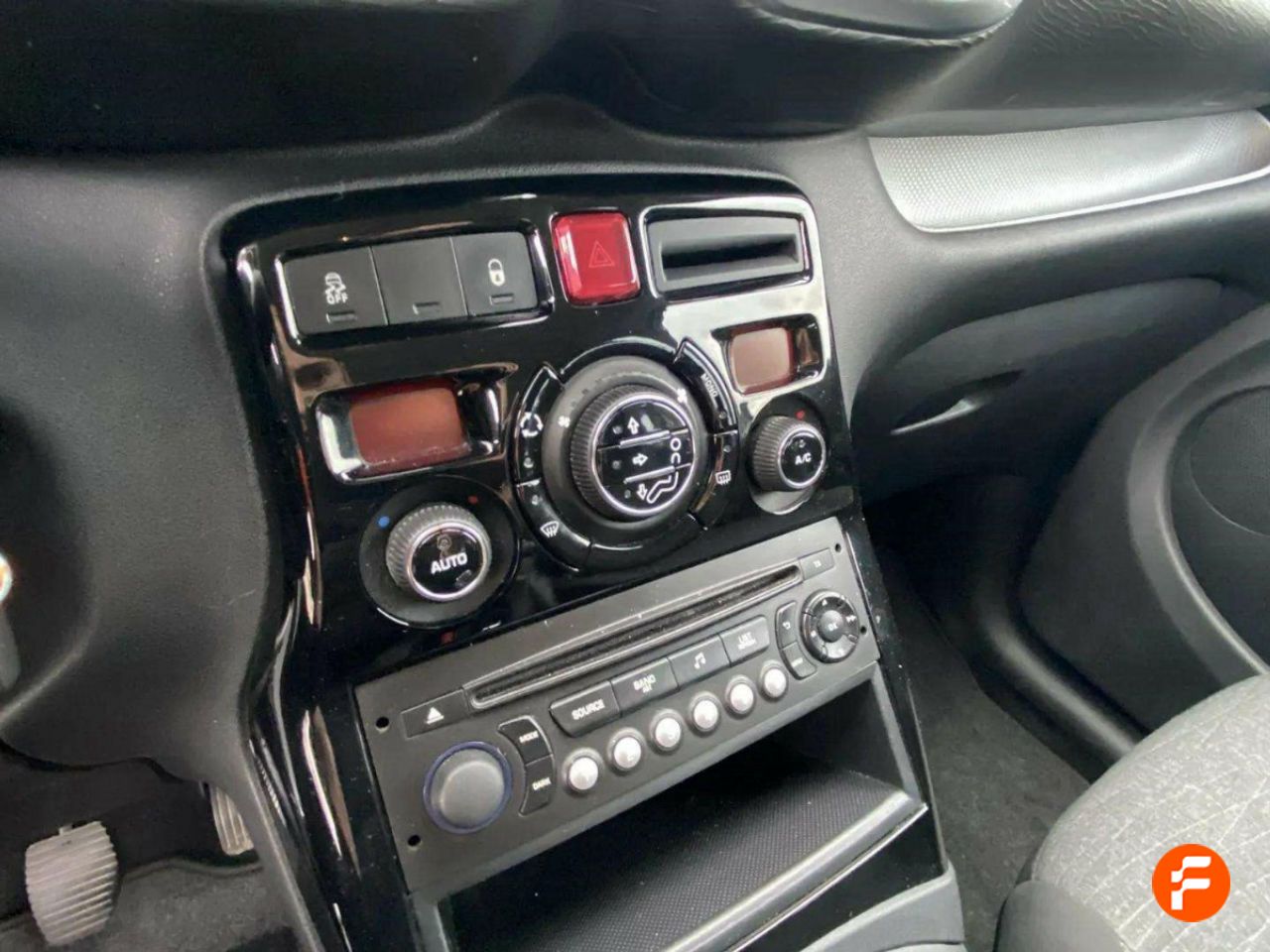 Foto Citroën C3 Picasso 19