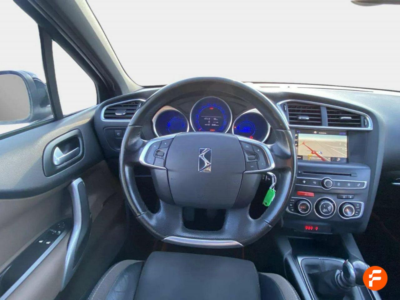Foto DS Automobiles DS 4 16