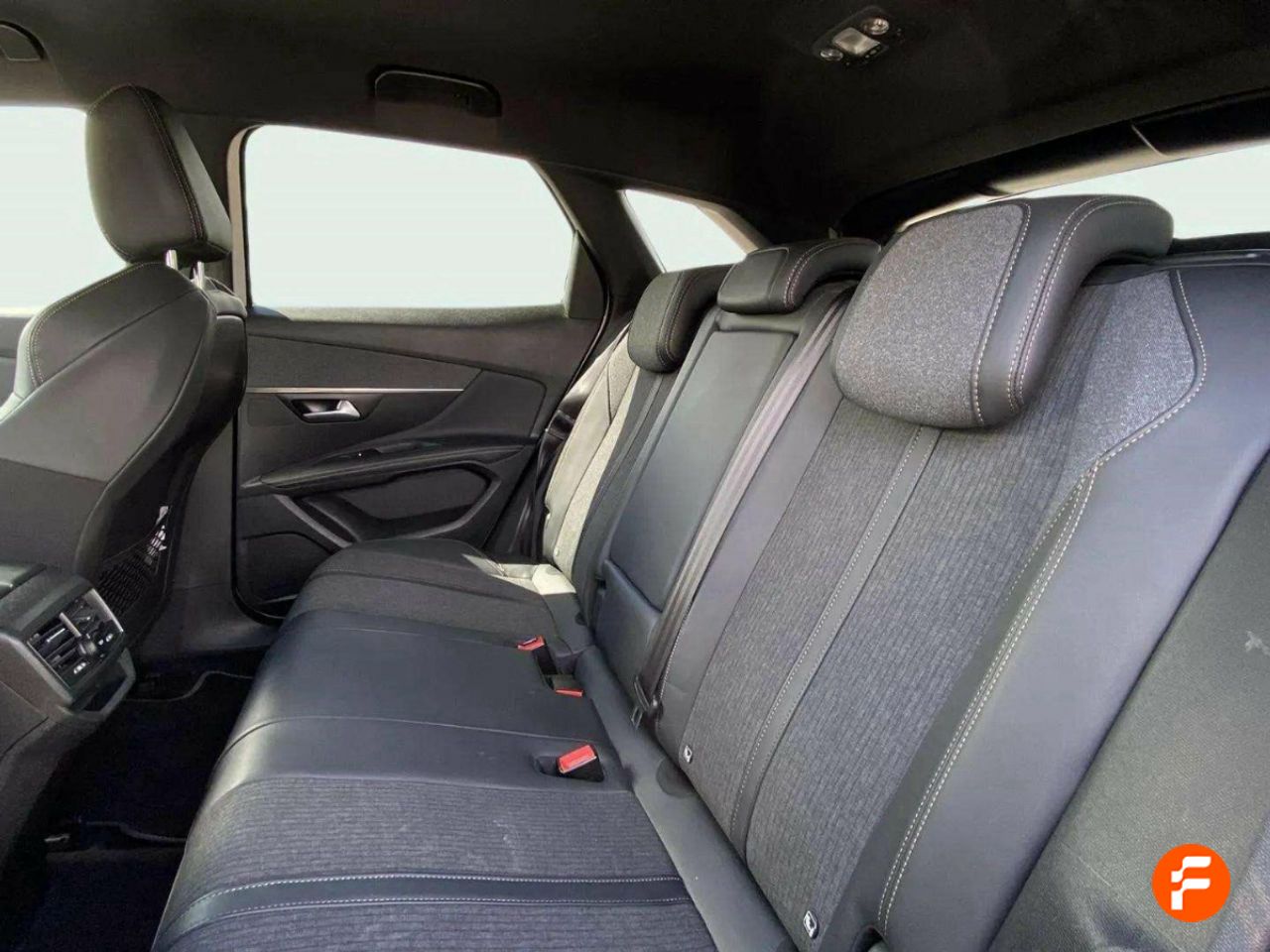 Foto Peugeot 3008 12