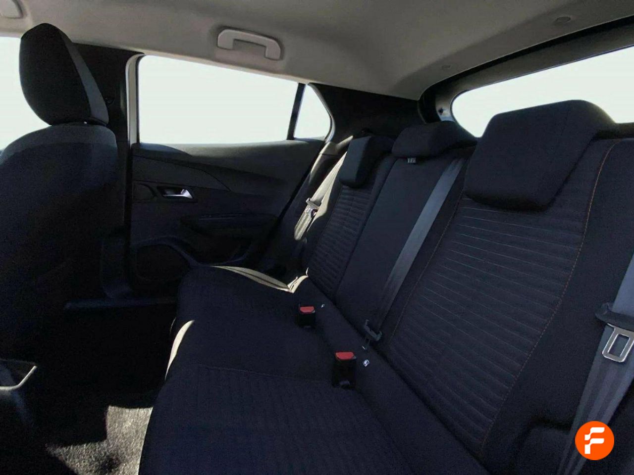 Foto Peugeot 2008 12