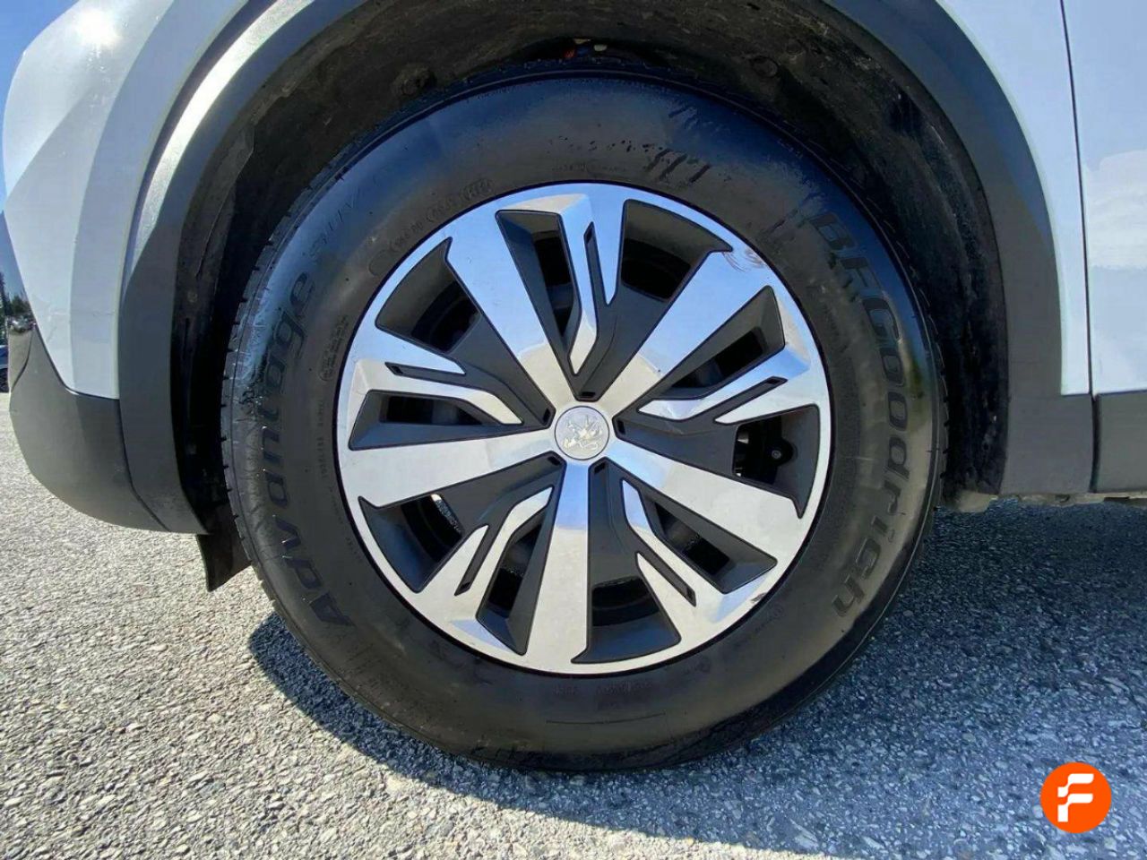 Foto Peugeot 2008 23