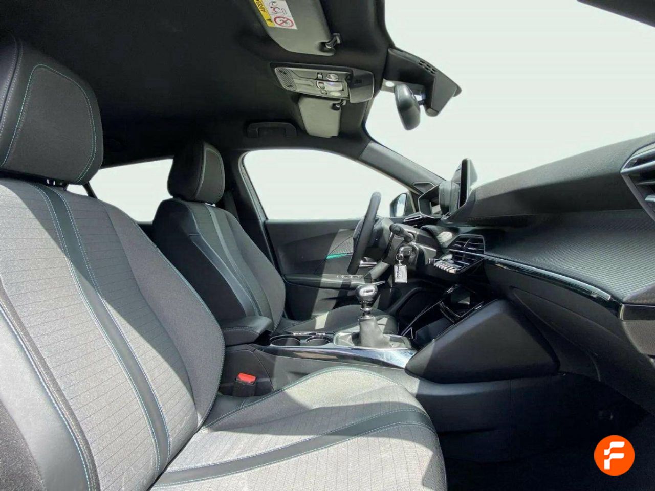 Foto Peugeot 2008 11