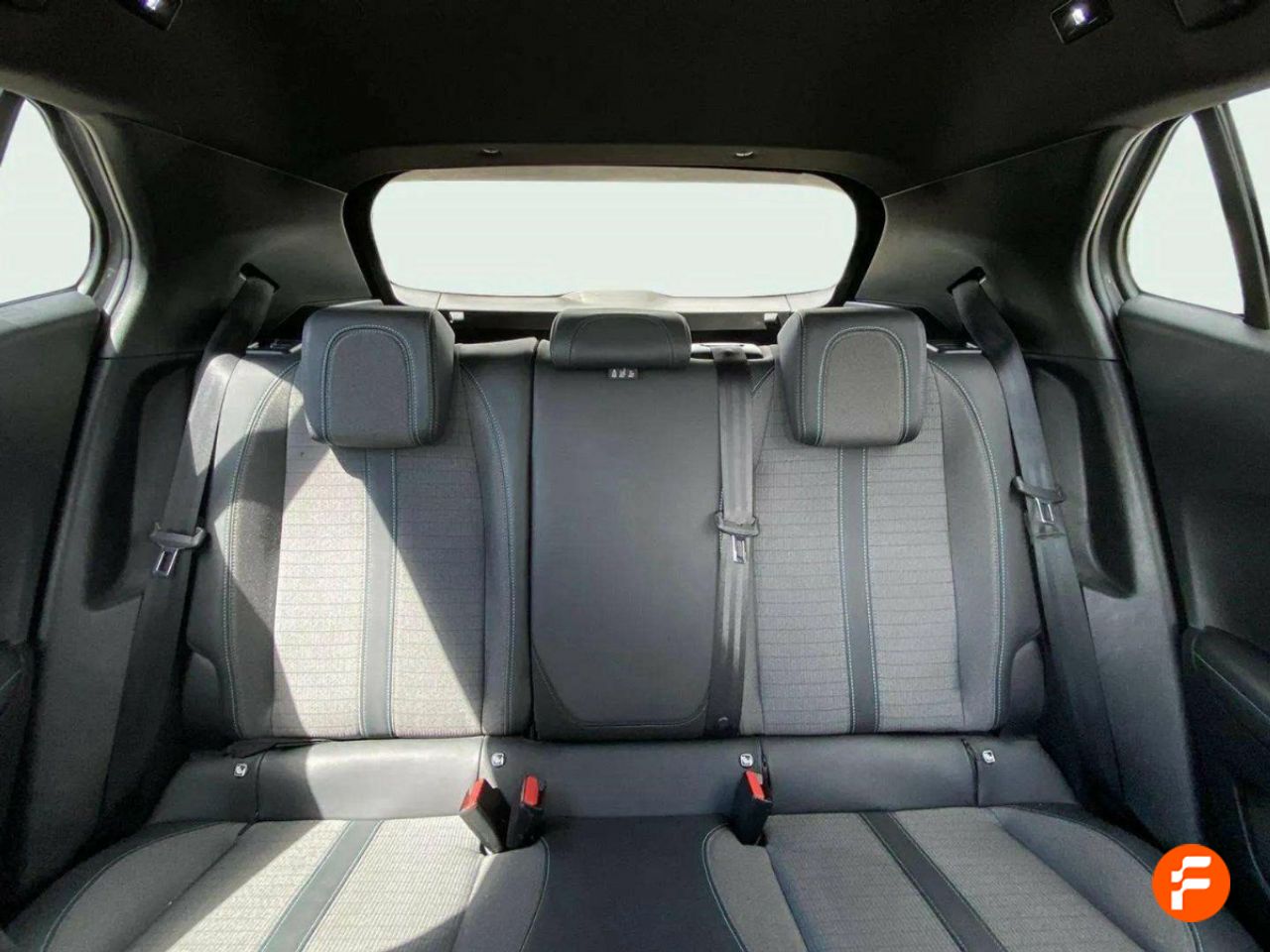 Foto Peugeot 2008 14