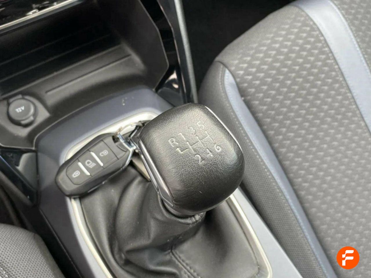 Foto Peugeot 2008 21