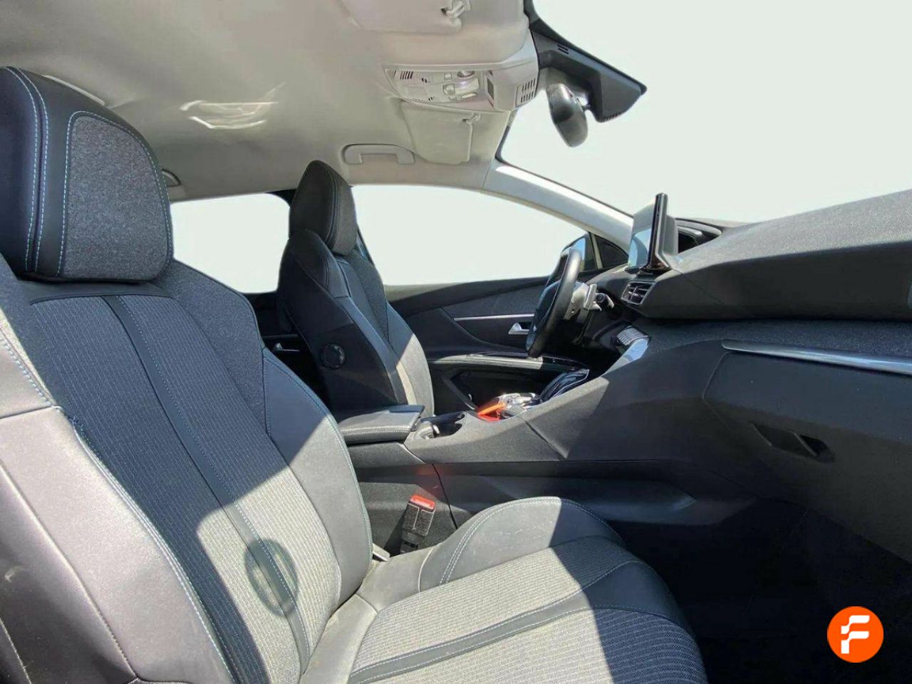 Foto Peugeot 5008 11