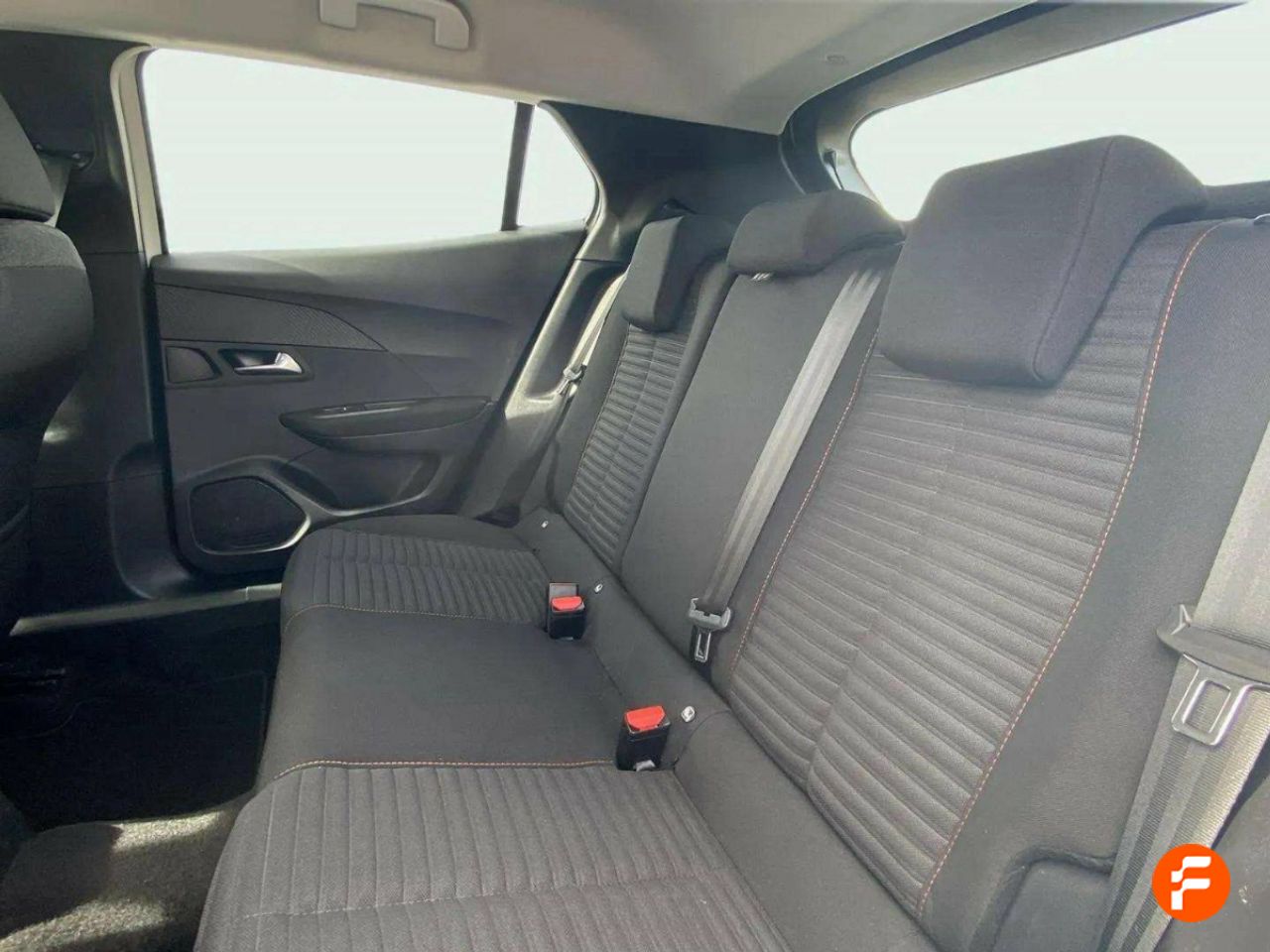 Foto Peugeot 2008 12