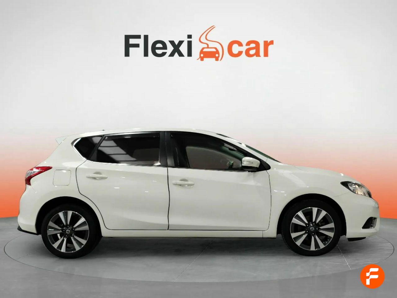 Foto Nissan Pulsar 2