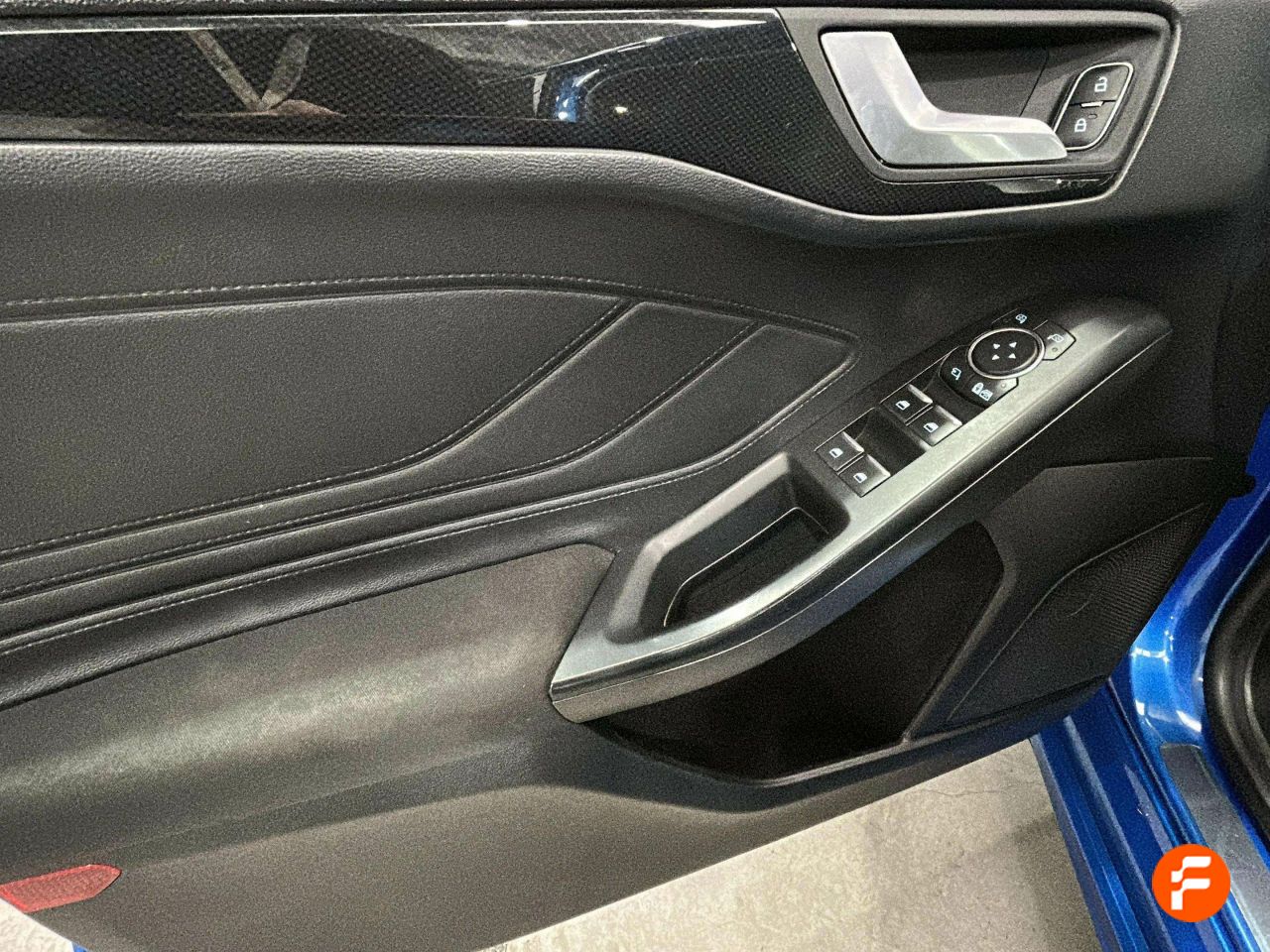 Foto Ford Focus 24