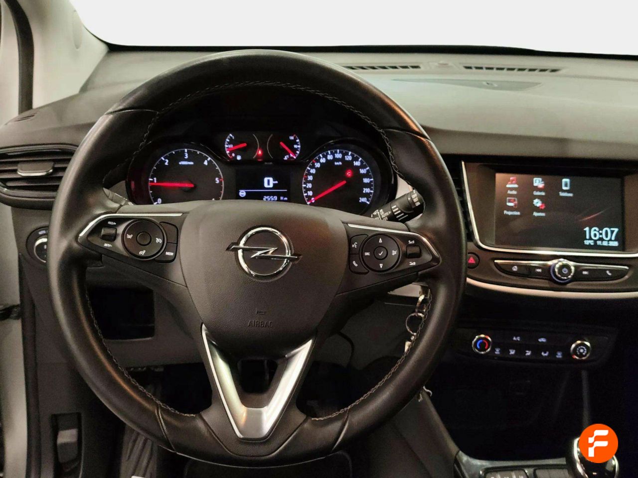 Foto Opel Crossland X 9
