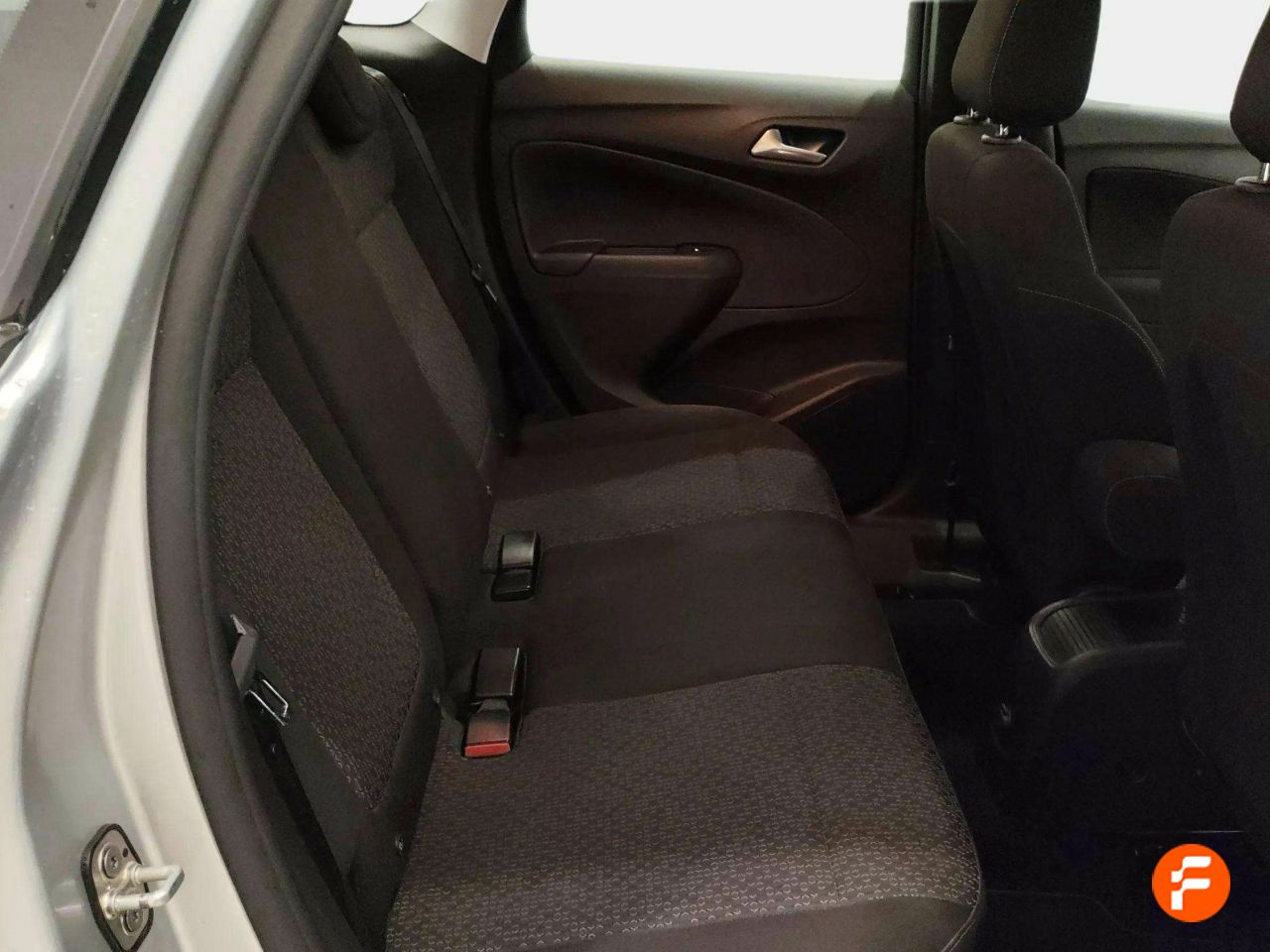 Foto Opel Crossland X 12