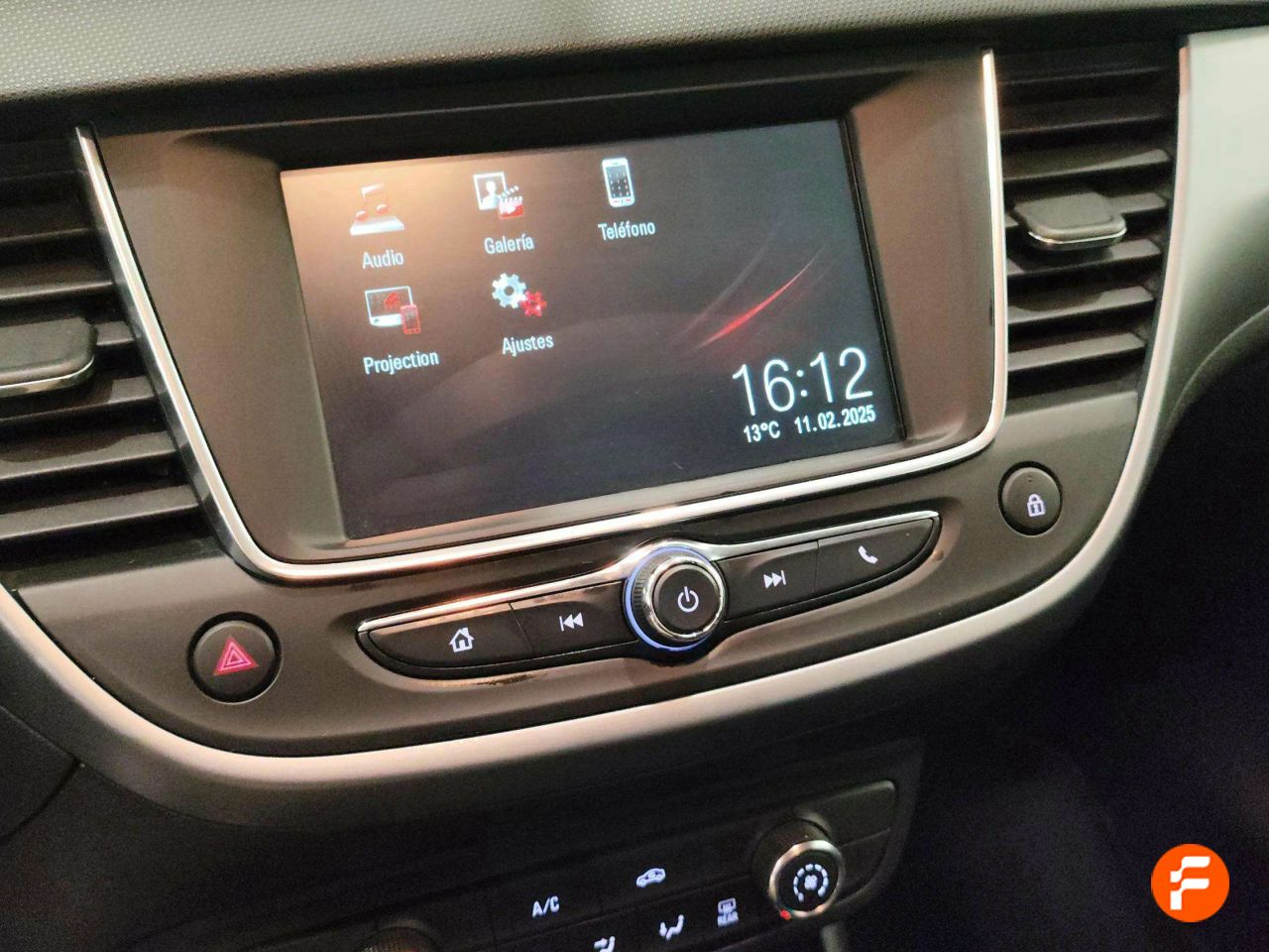 Foto Opel Crossland X 19