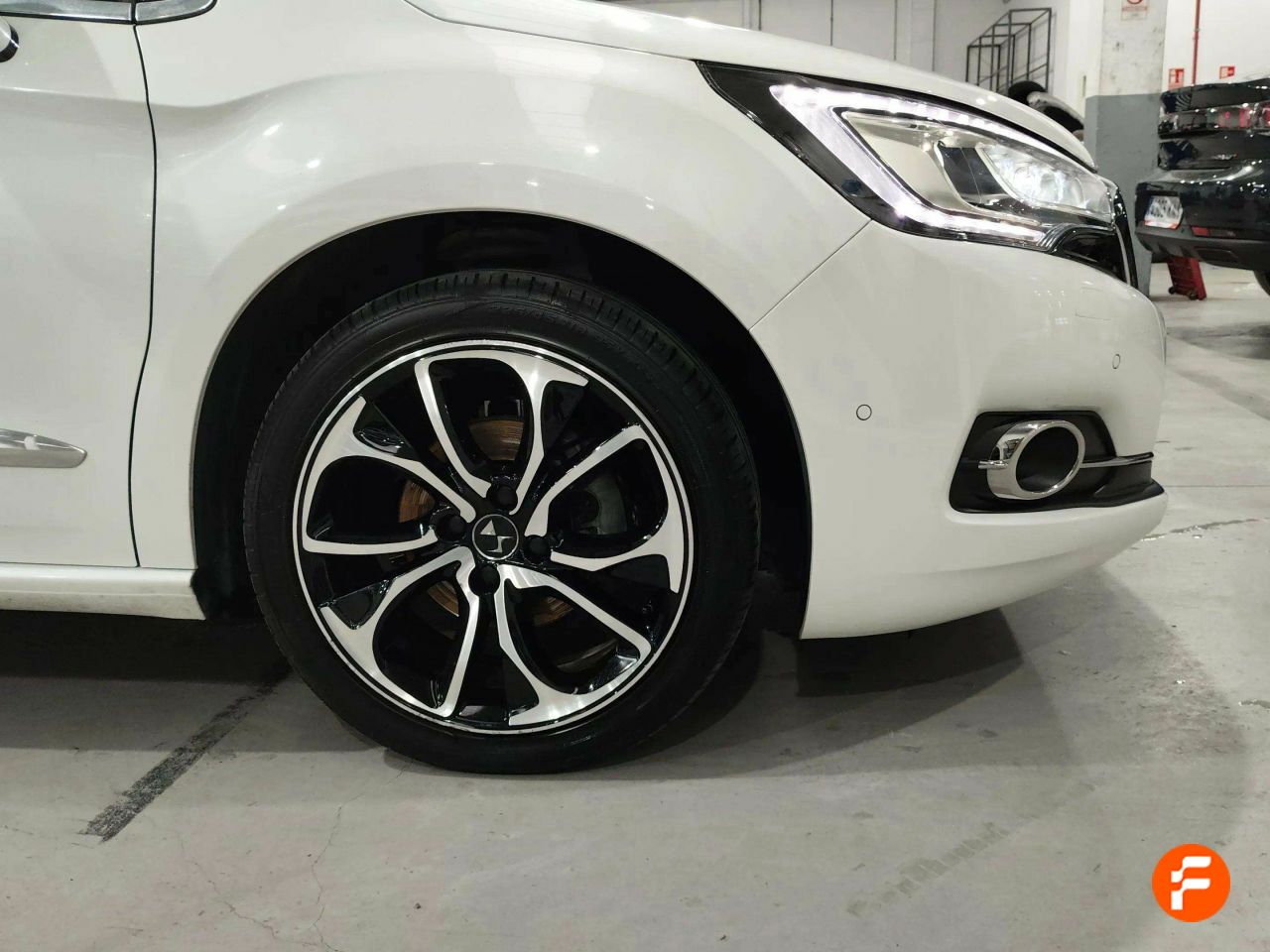 Foto DS Automobiles DS 4 16