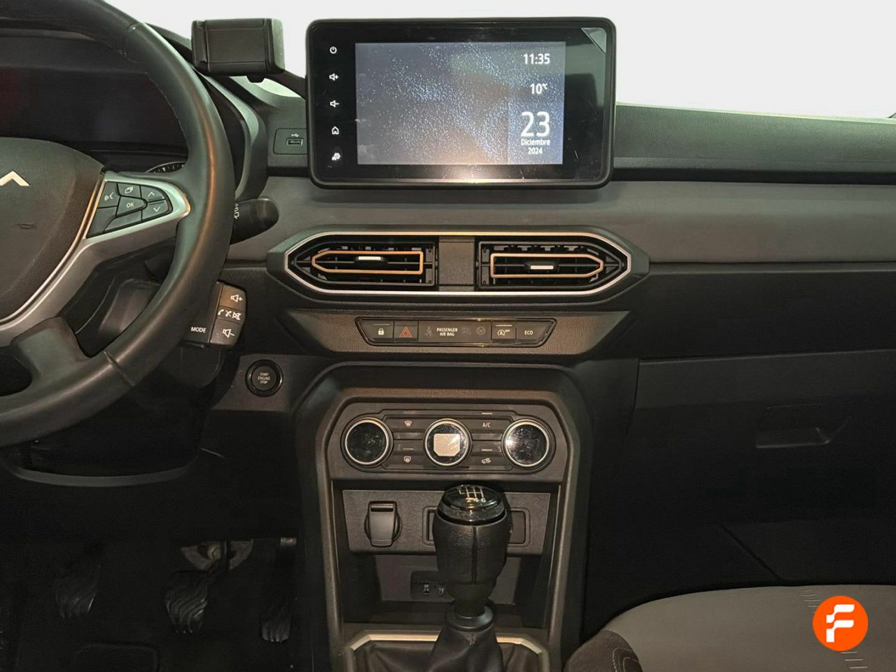 Foto Dacia Sandero 12