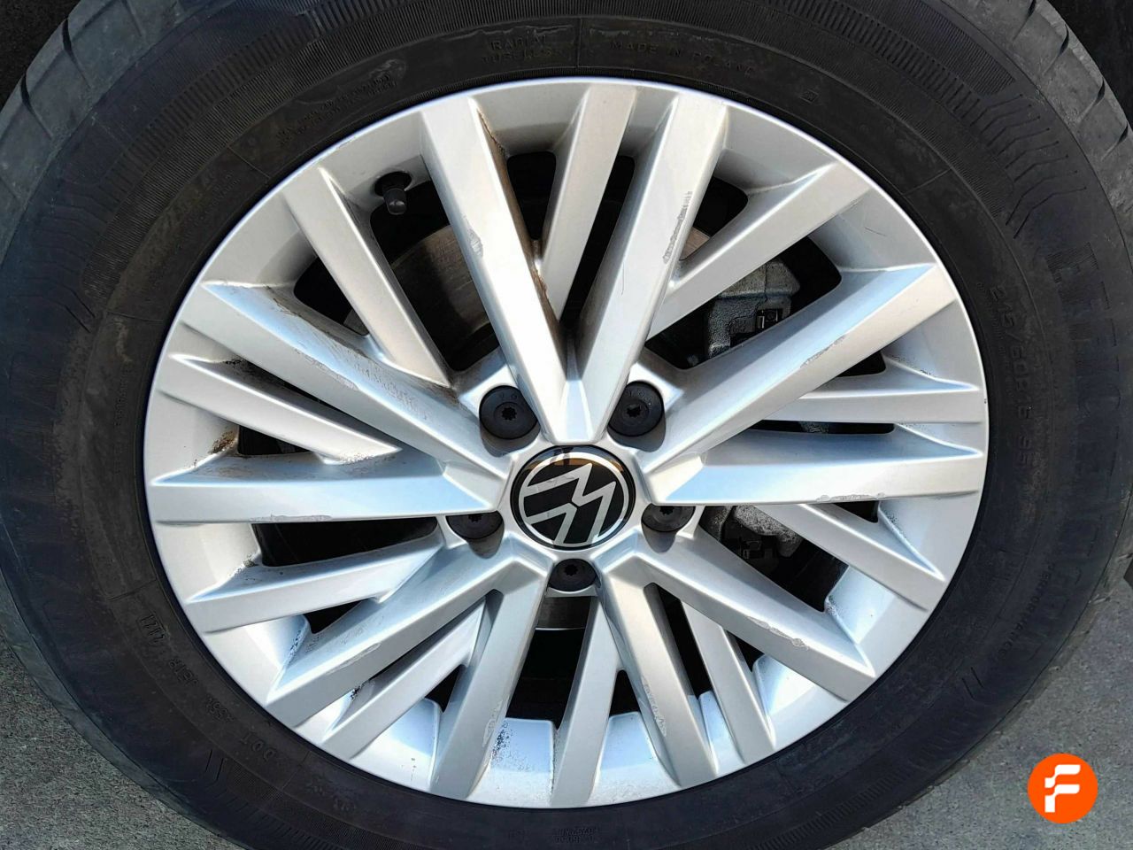 Foto Volkswagen T-Roc 29