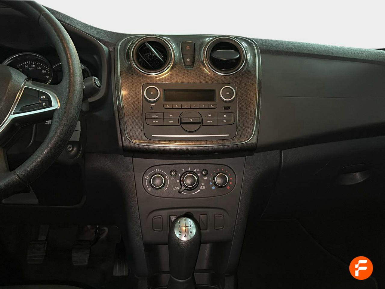 Foto Dacia Sandero 11