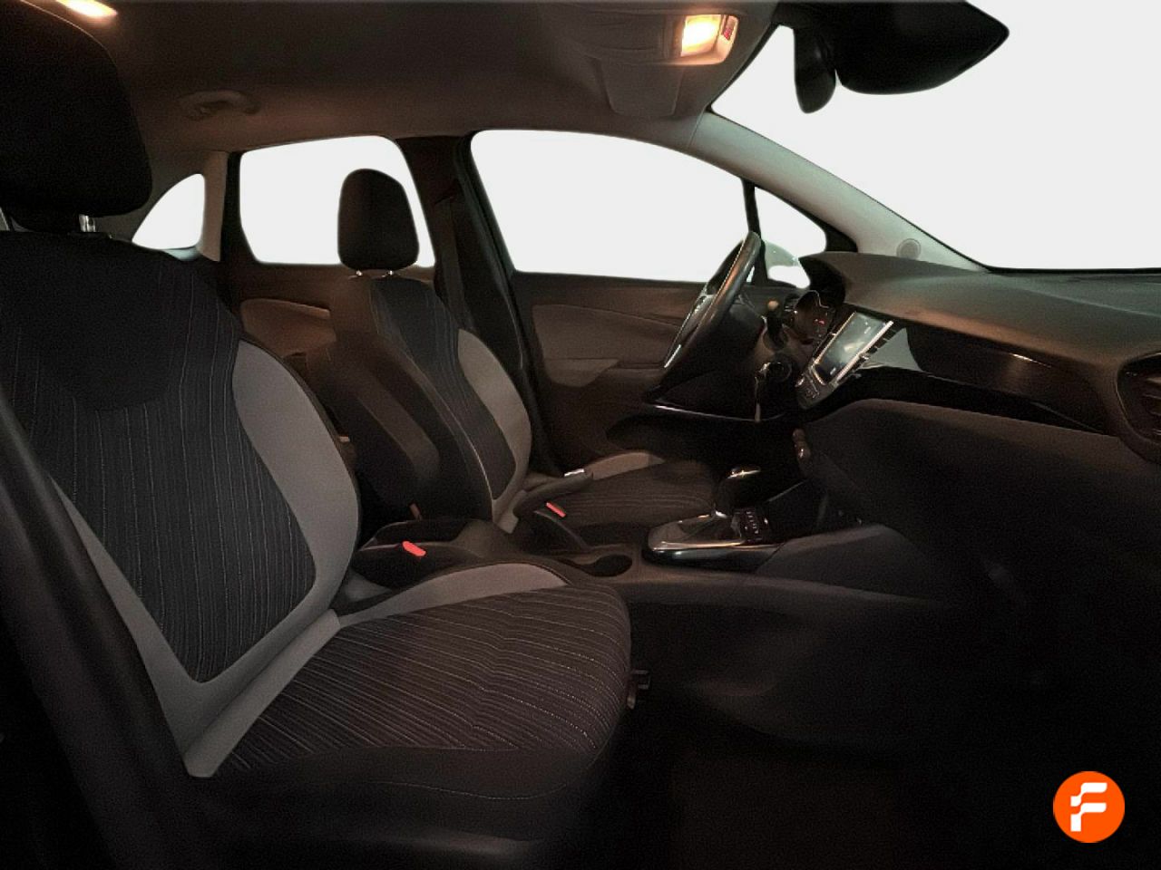 Foto Opel Crossland X 8