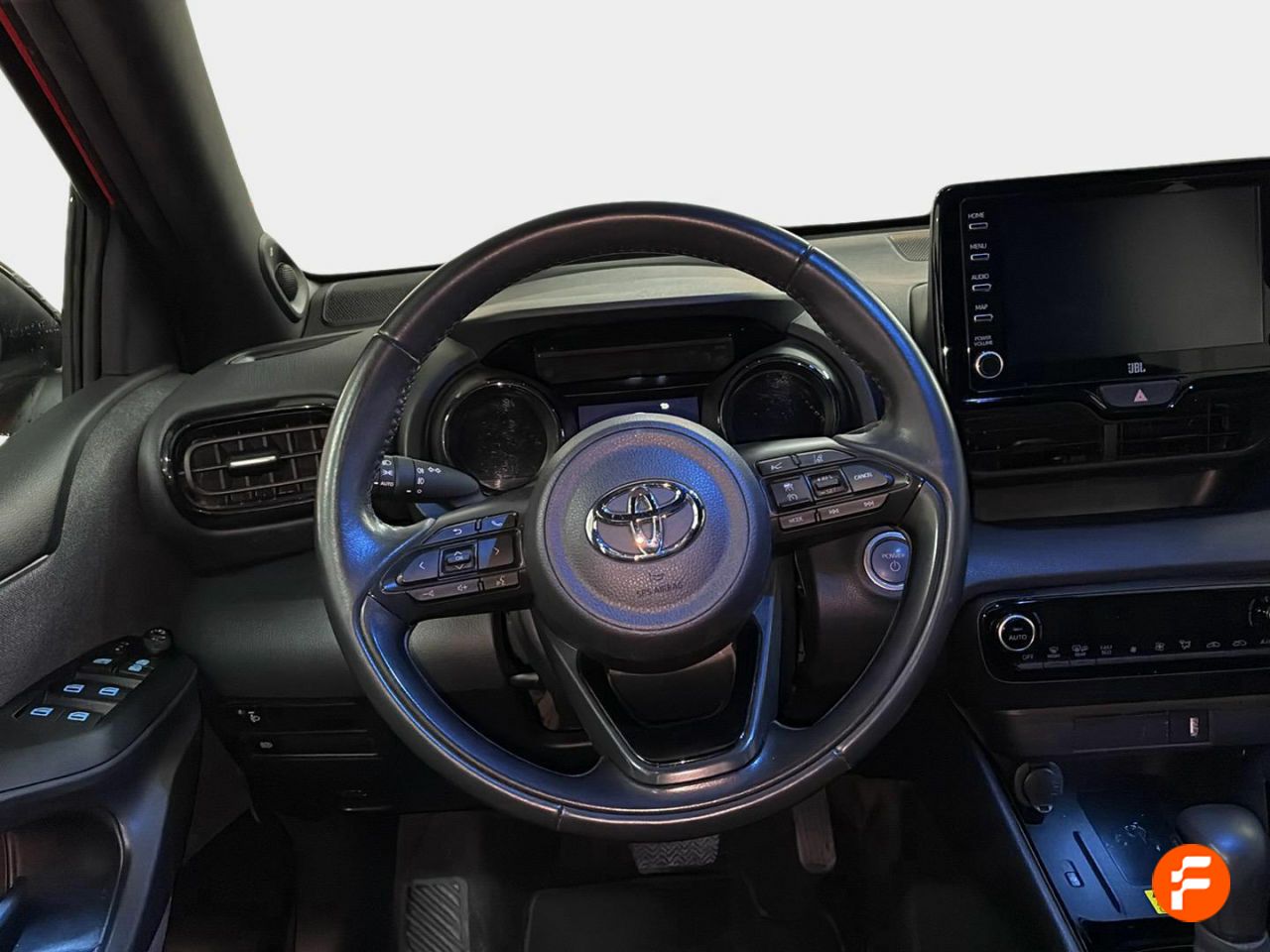 Foto Toyota Yaris 11