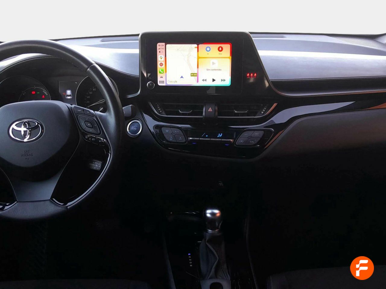 Foto Toyota C-HR 10