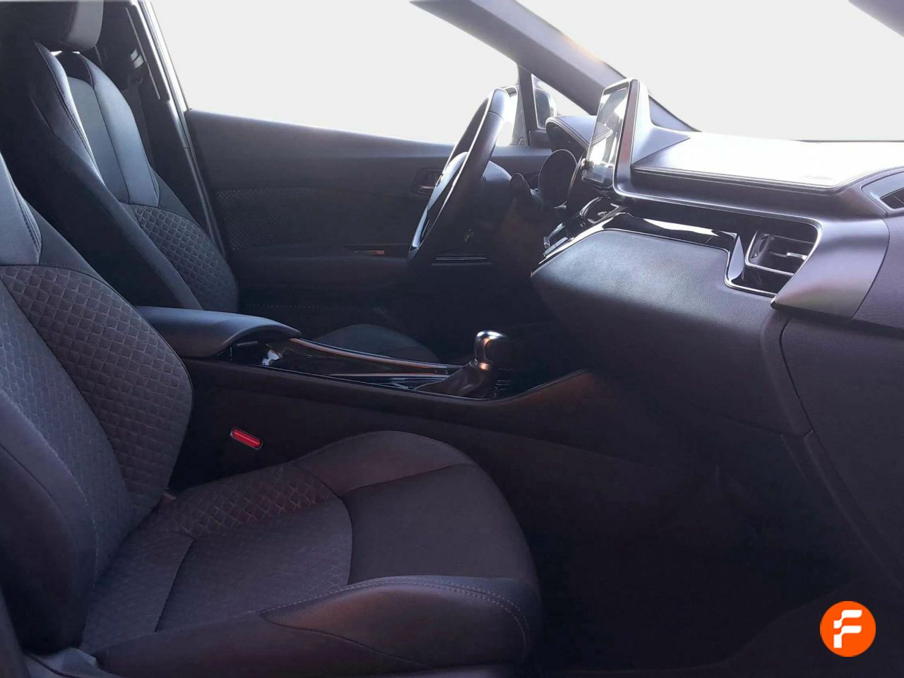 Foto Toyota C-HR 30