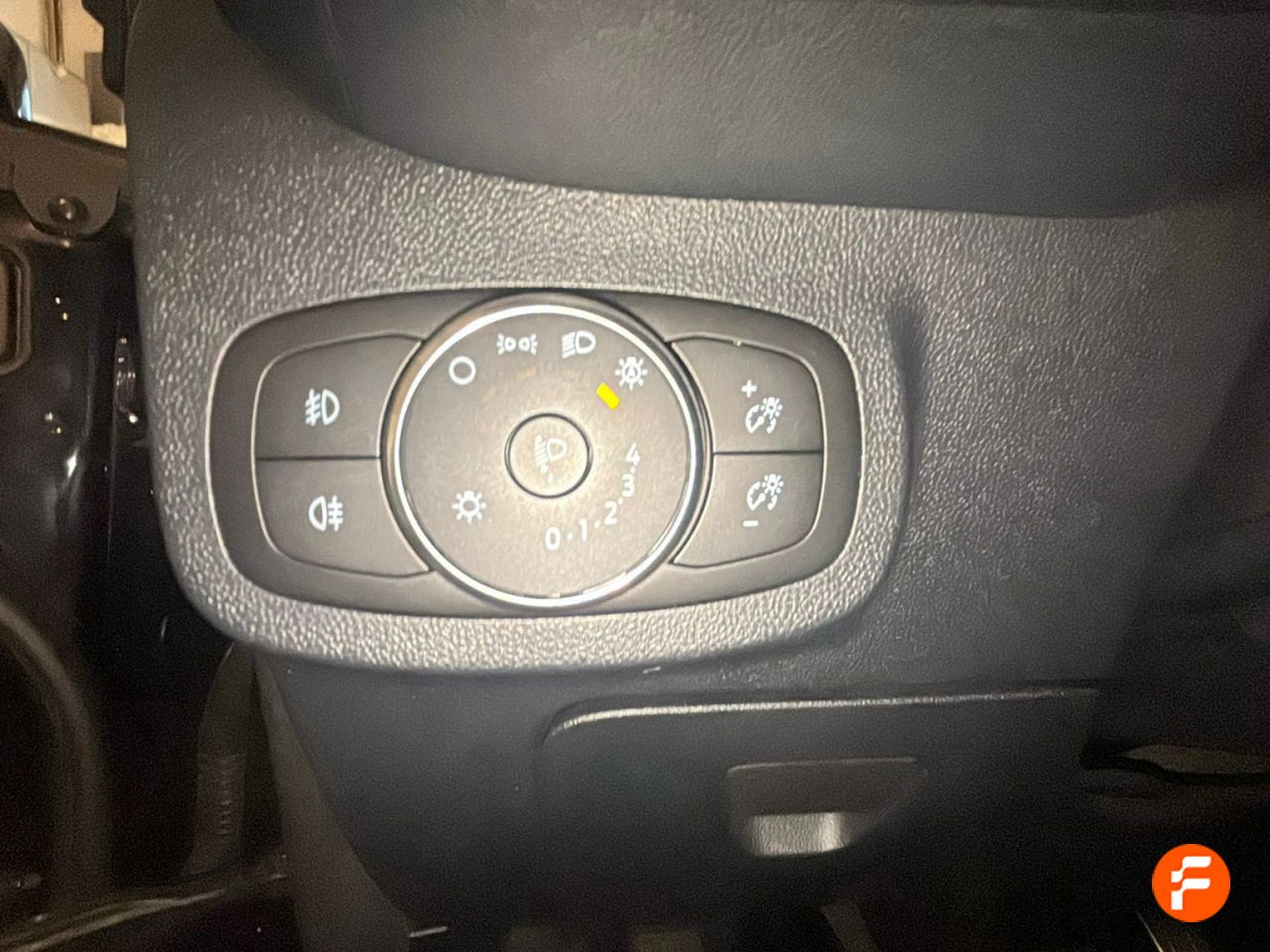 Foto Ford Fiesta 19