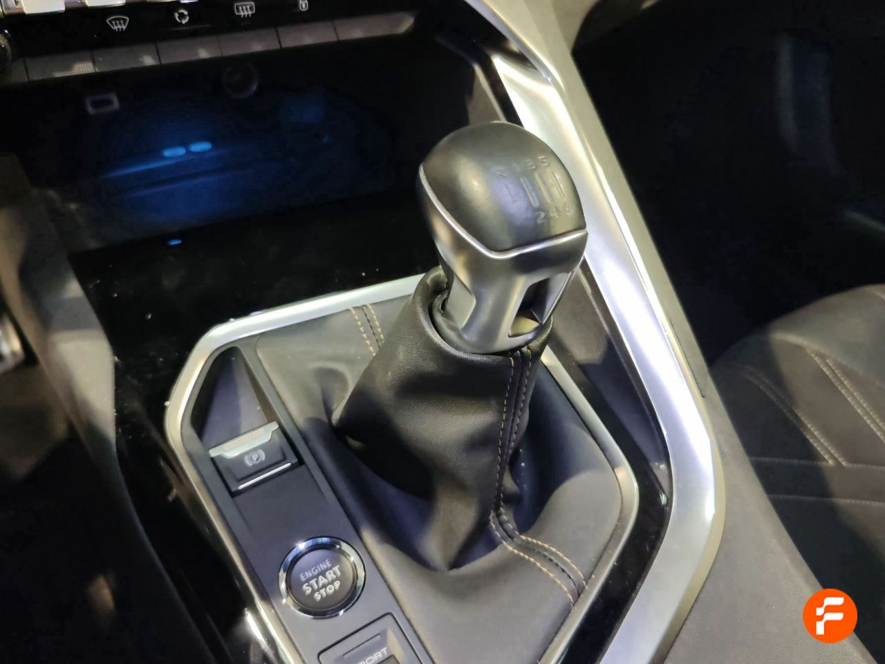 Foto Peugeot 3008 12