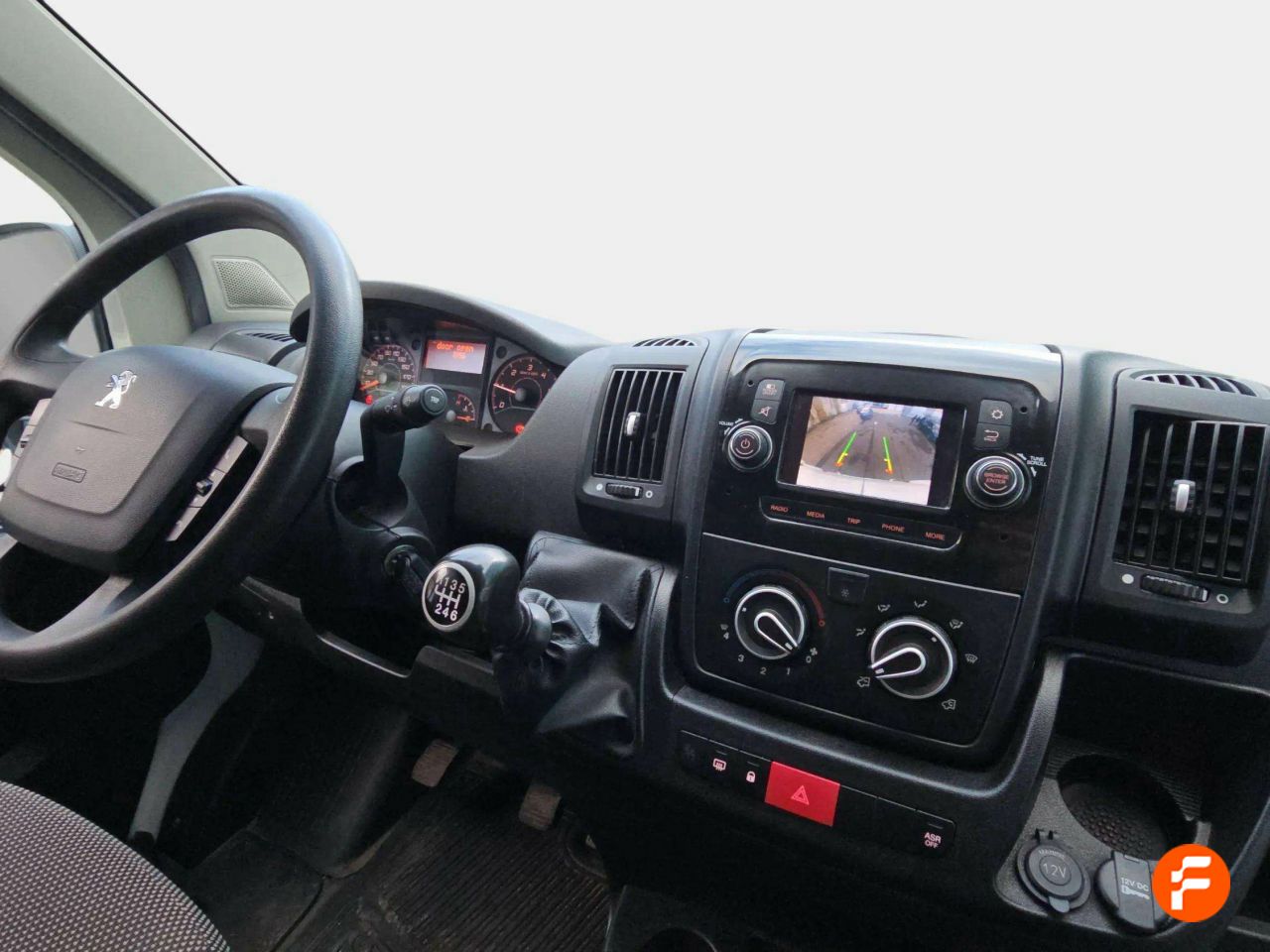 Foto Peugeot Boxer 12