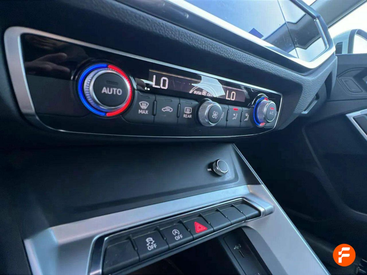 Foto Audi Q3 21