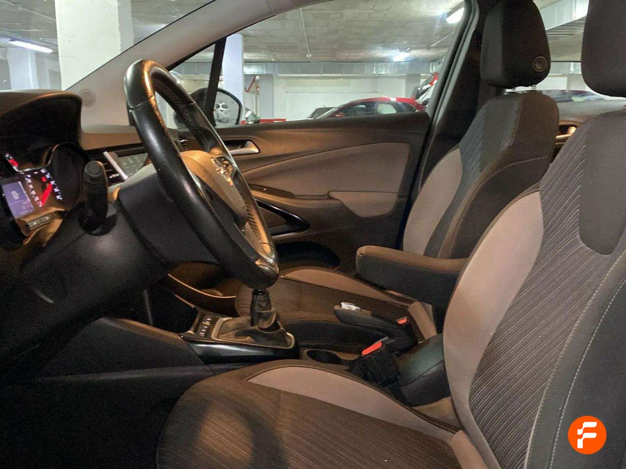 Foto Opel Crossland X 22