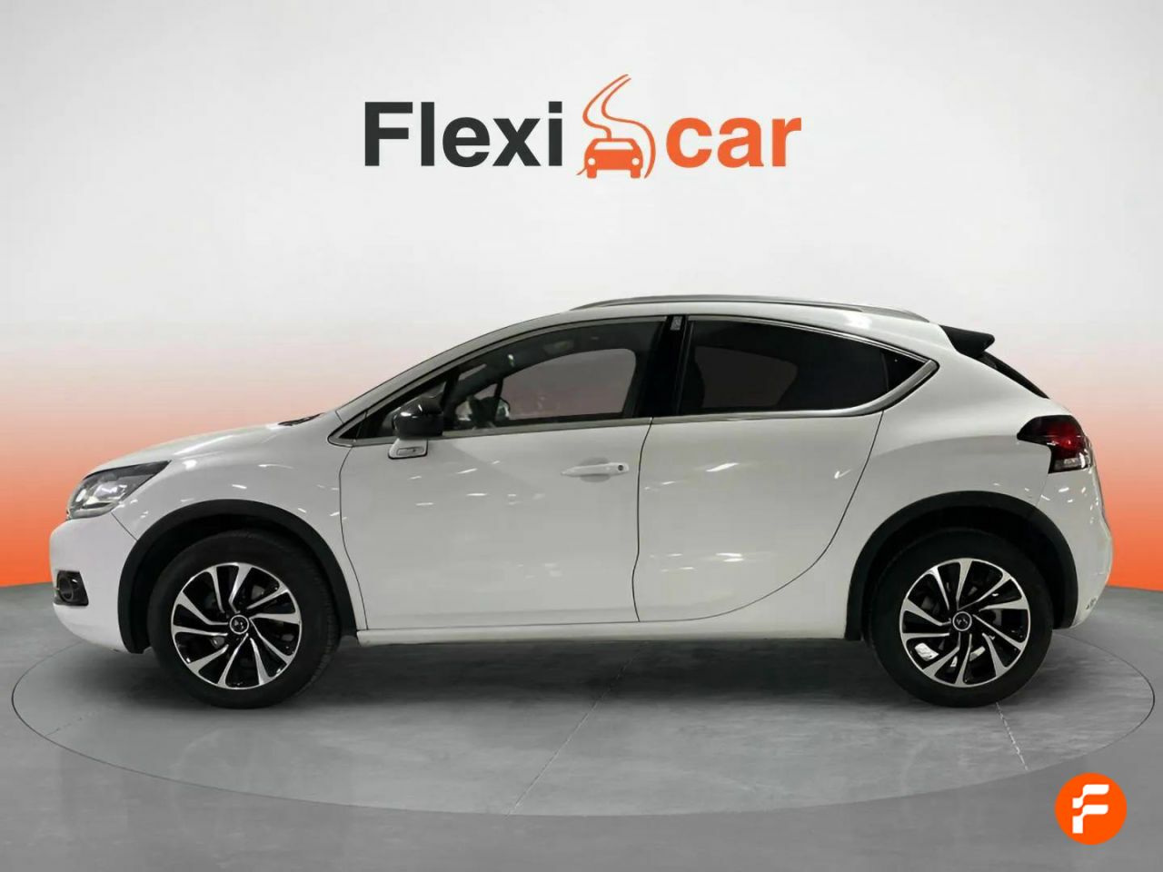 Foto DS Automobiles DS 4 4