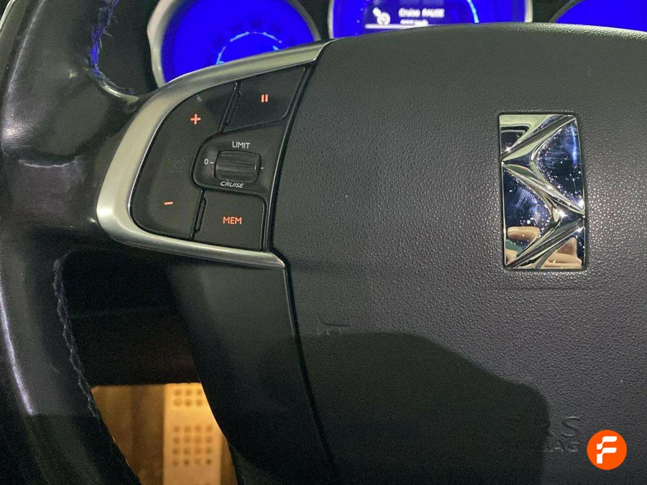 Foto DS Automobiles DS 4 12