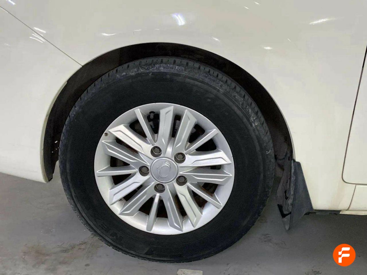 Foto SsangYong Rodius 22