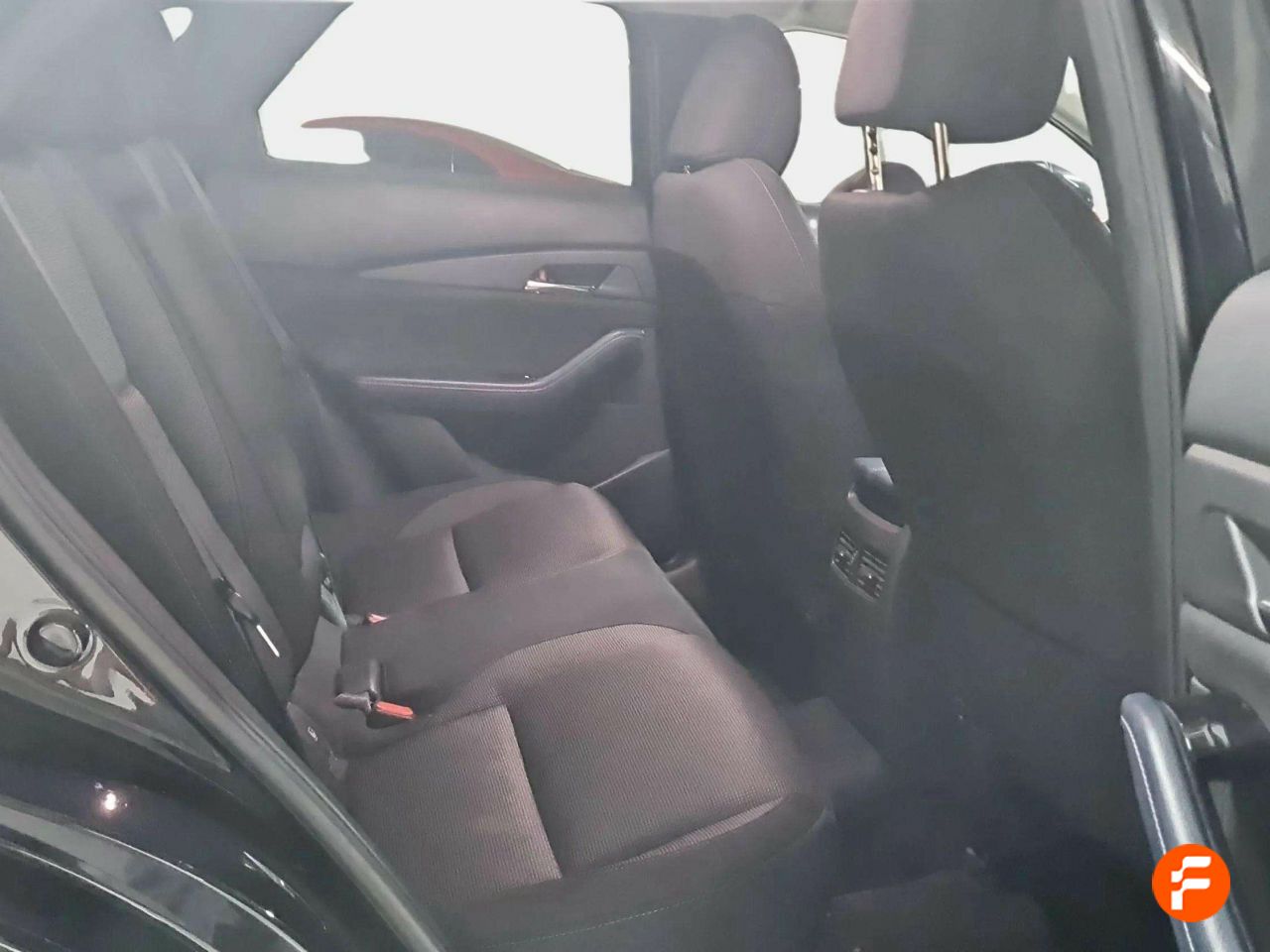 Foto Mazda CX-30 18