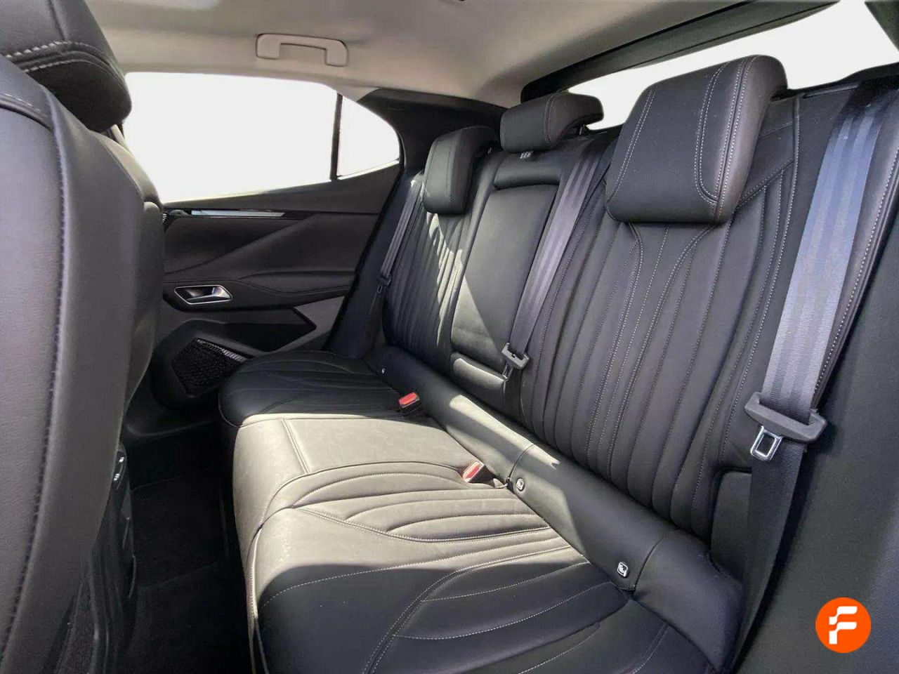 Foto DS Automobiles DS 4 16