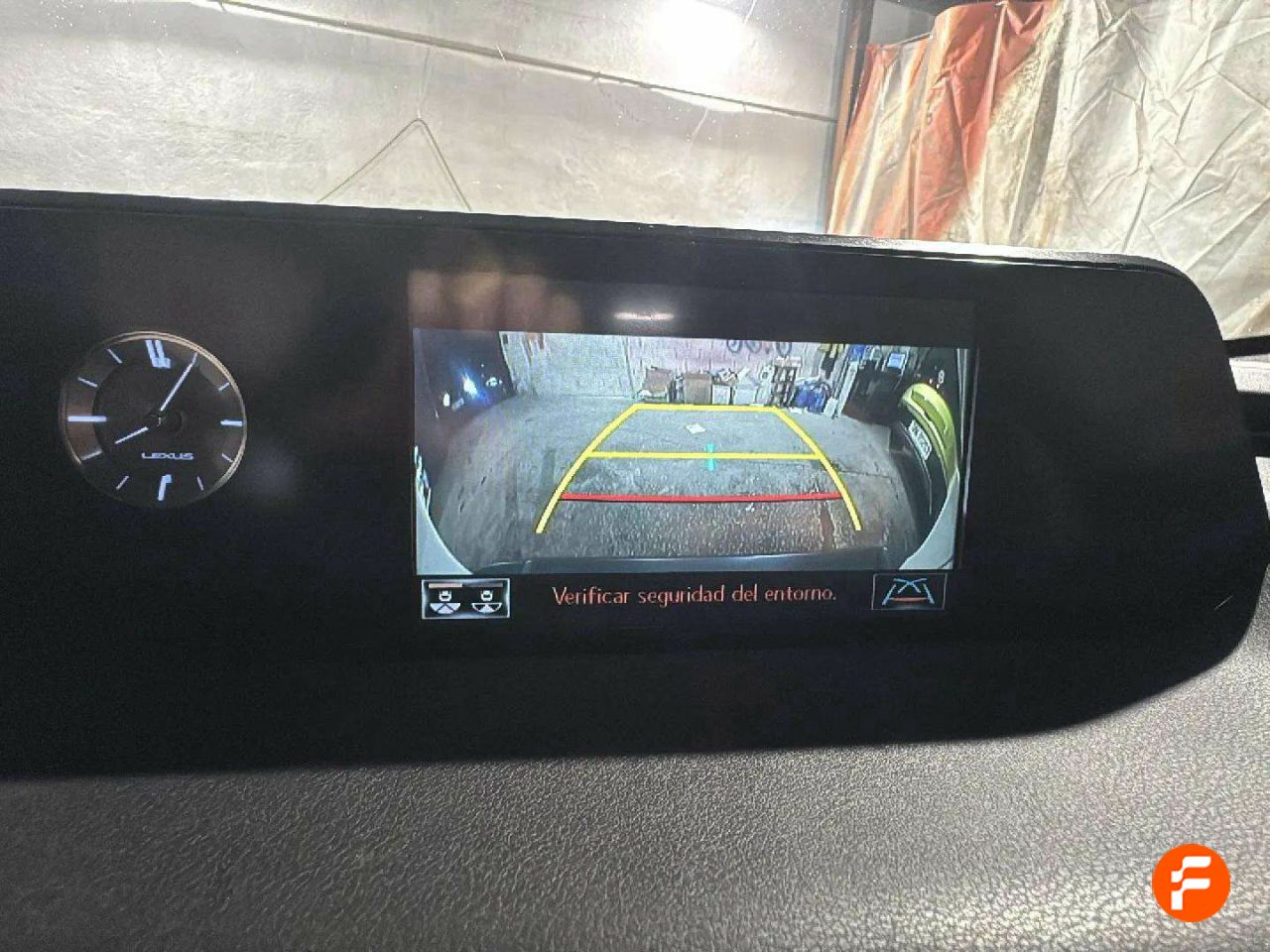Foto Lexus UX 21