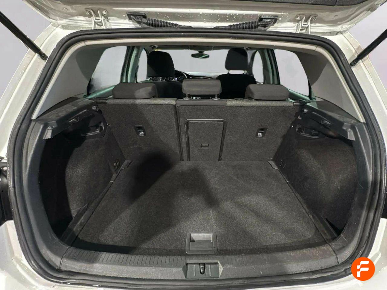 Foto Volkswagen Golf 17
