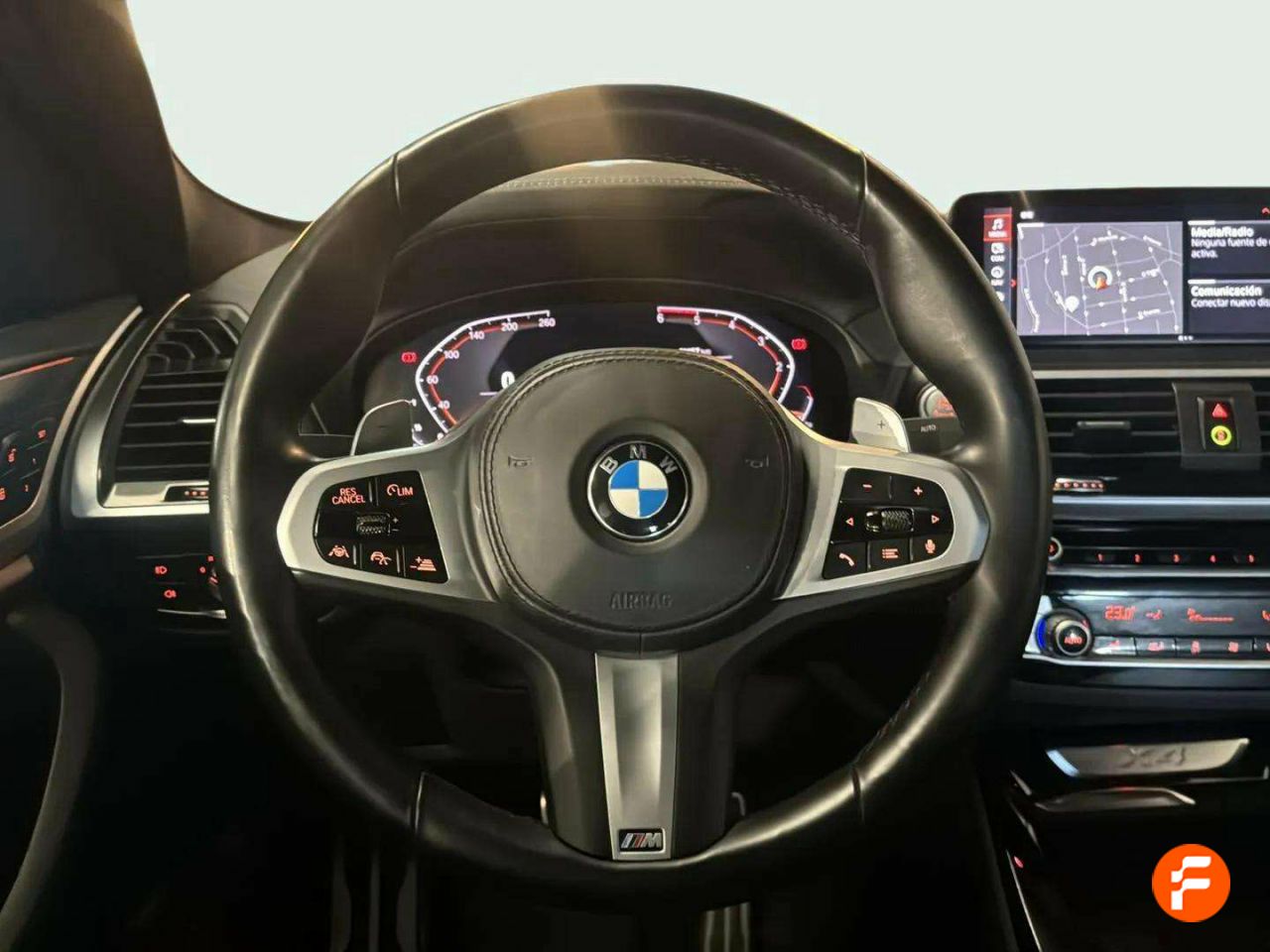 Foto BMW X4 12