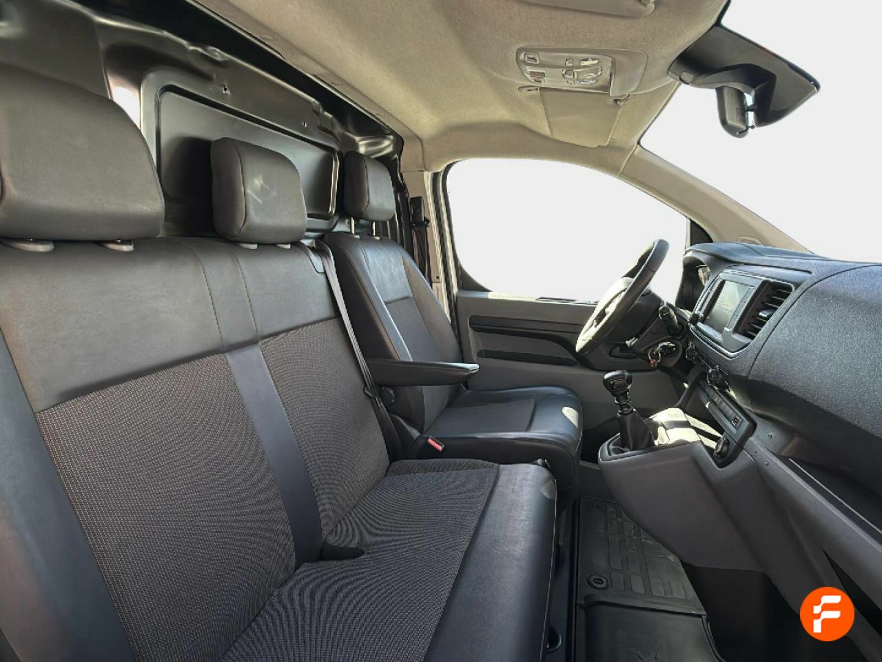Foto Peugeot Expert 15