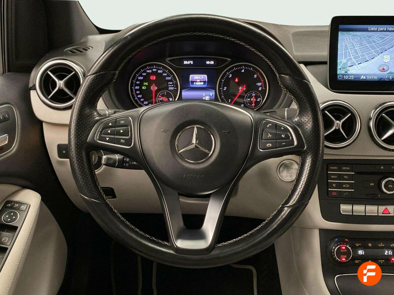 Foto Mercedes-Benz Clase B 21