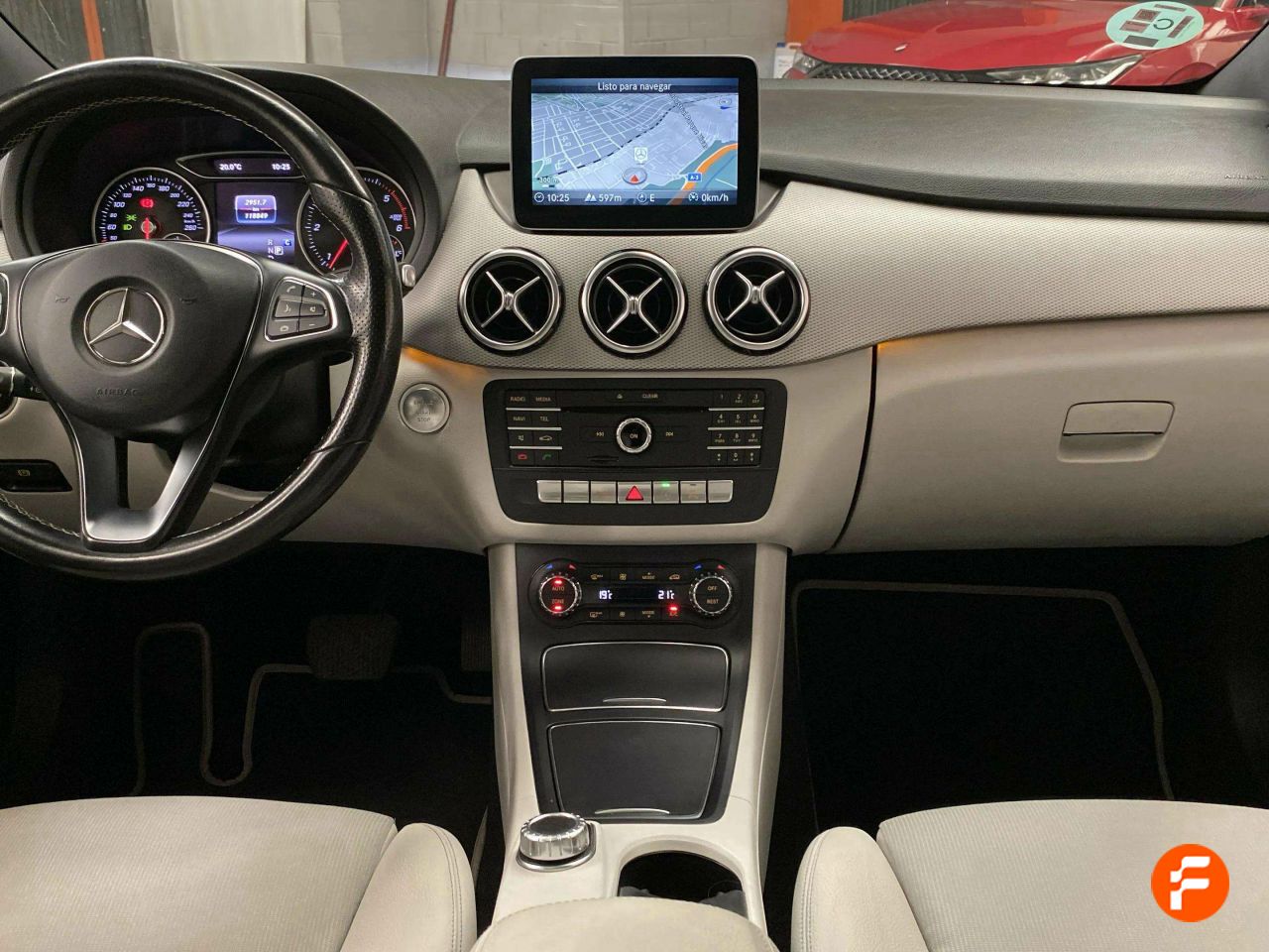Foto Mercedes-Benz Clase B 27