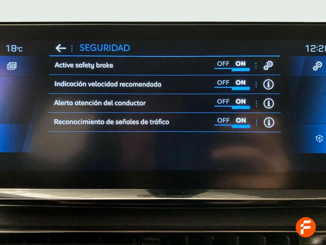 Foto Peugeot 3008 32