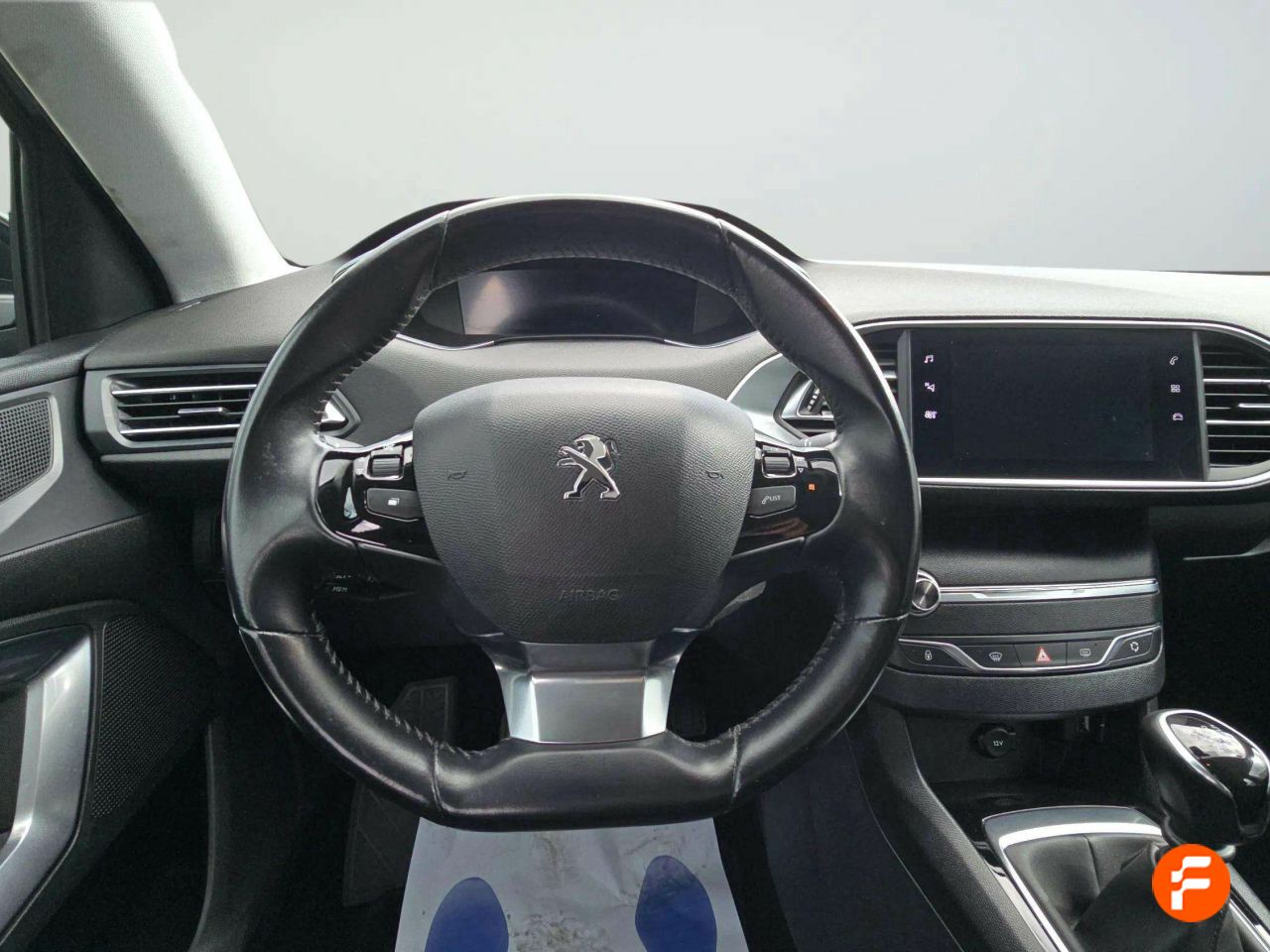 Foto Peugeot 308 13