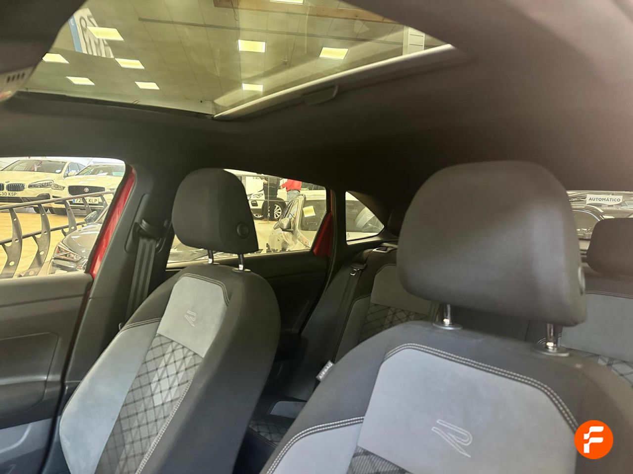 Foto Volkswagen Taigo 27
