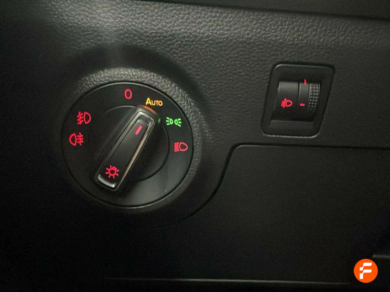 Foto Seat Ibiza 16